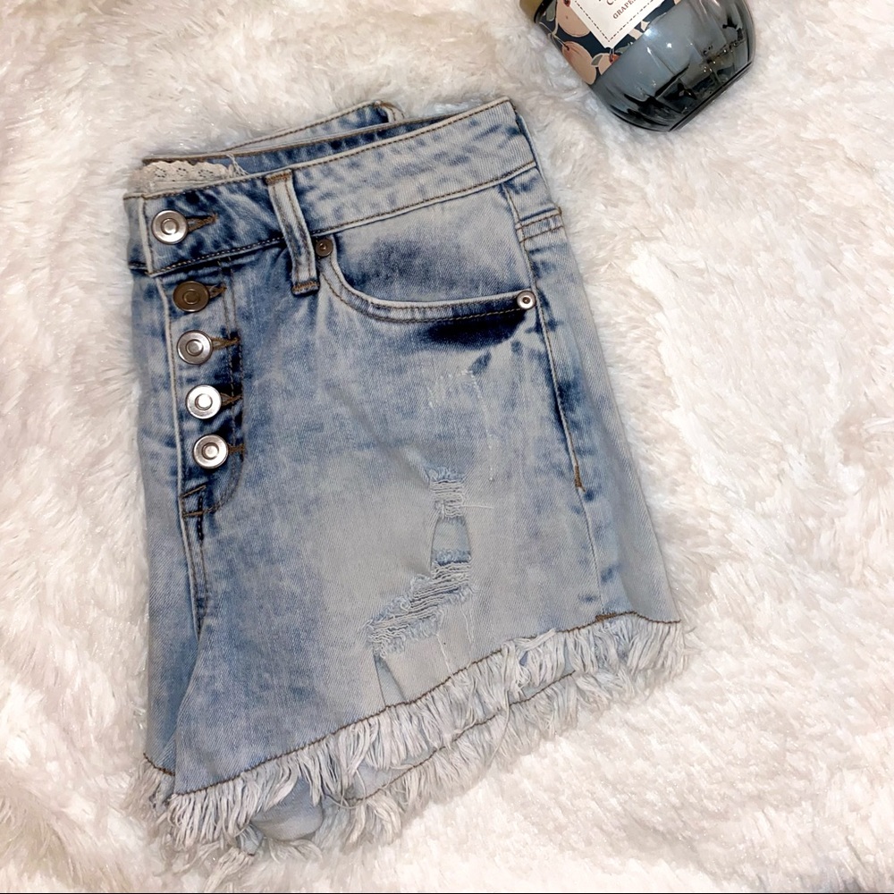 A L T A R ‘ D S T A T E || Frayed Hem Jean Shorts… - image 7